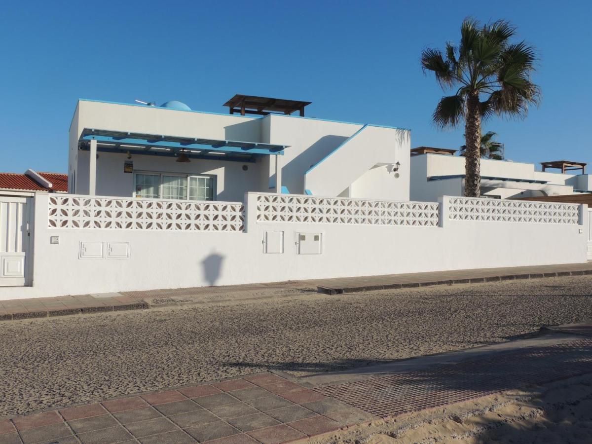 View , Beach House , By Mahbovillas コラレホ エクステリア 写真